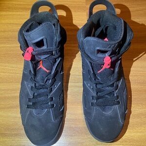 jordan 6 retro infrared (2019) 
Msg me for any questions💬